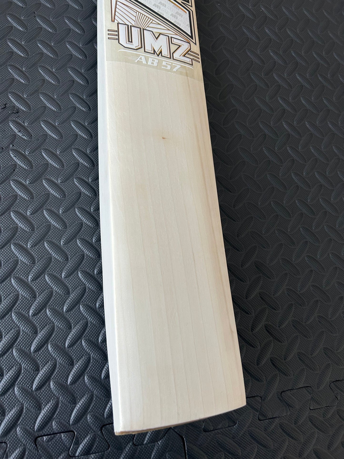 MB Malik AB57 Players Cricket Bat